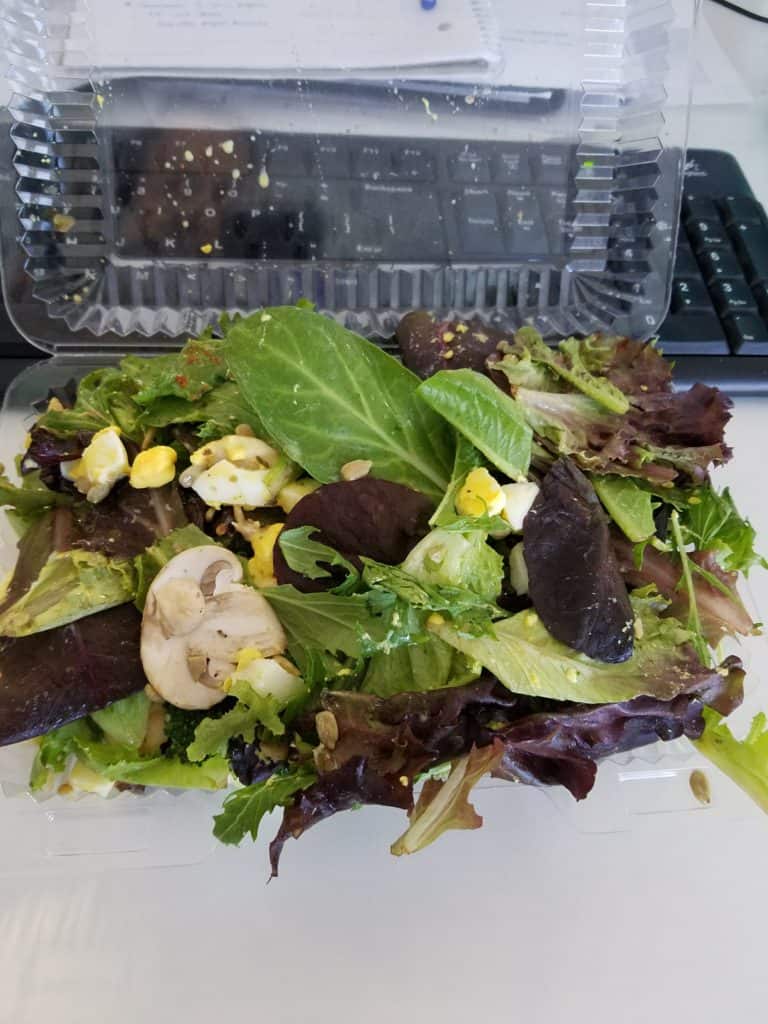  Cafeteria salad